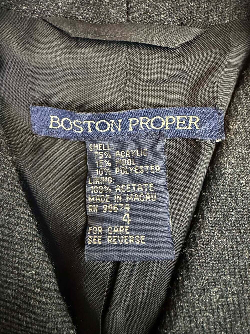 Boston Proper - Picture 4 of 11